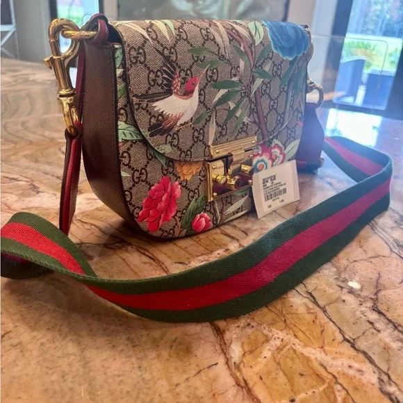 Gucci Crossbody Bag with Floral and Bird Design - Multicolor - Picture 4 of 7